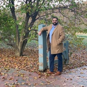 Meet your Posher, Pushpinder